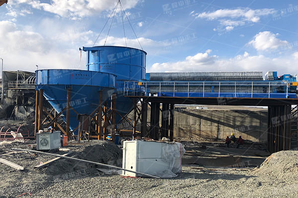 板框壓濾機的濾板為什么經(jīng)常磨損？是哪些原因造成的？